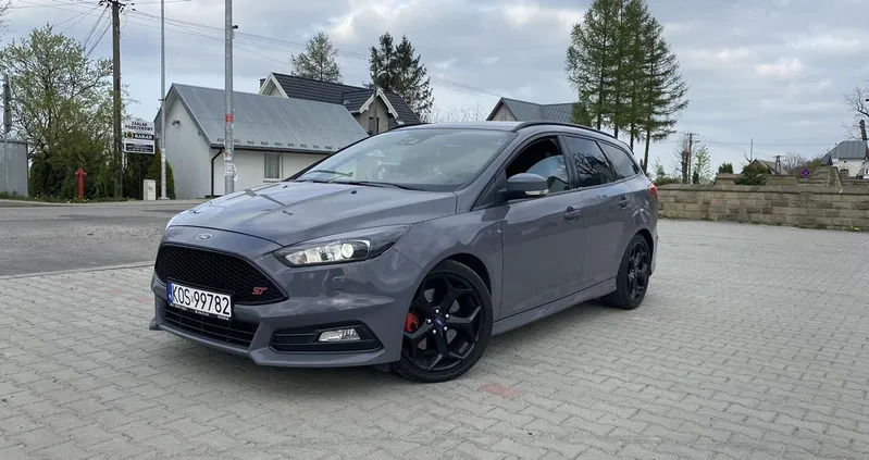 Ford Focus cena 56300 przebieg: 218000, rok produkcji 2015 z Szprotawa małe 497